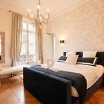 Spacious Flat - Champs Elysees * Paris