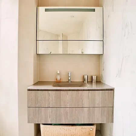 Spacious Flat - Champs Elysees דירה *