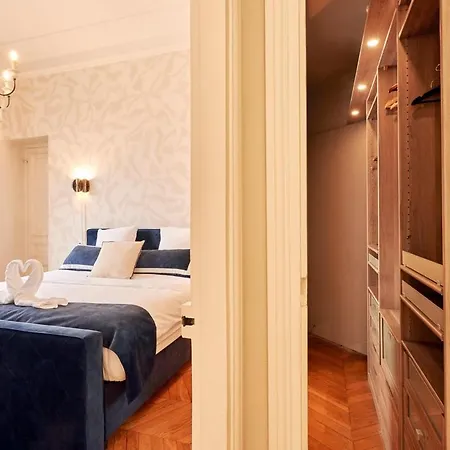 Spacious Flat - Champs Elysees 아파트 파리