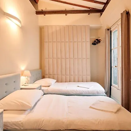 Spacious Flat - Champs Elysees * Paris