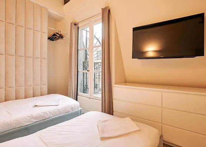 Apartman Spacious Flat - Champs Elysees Párizs